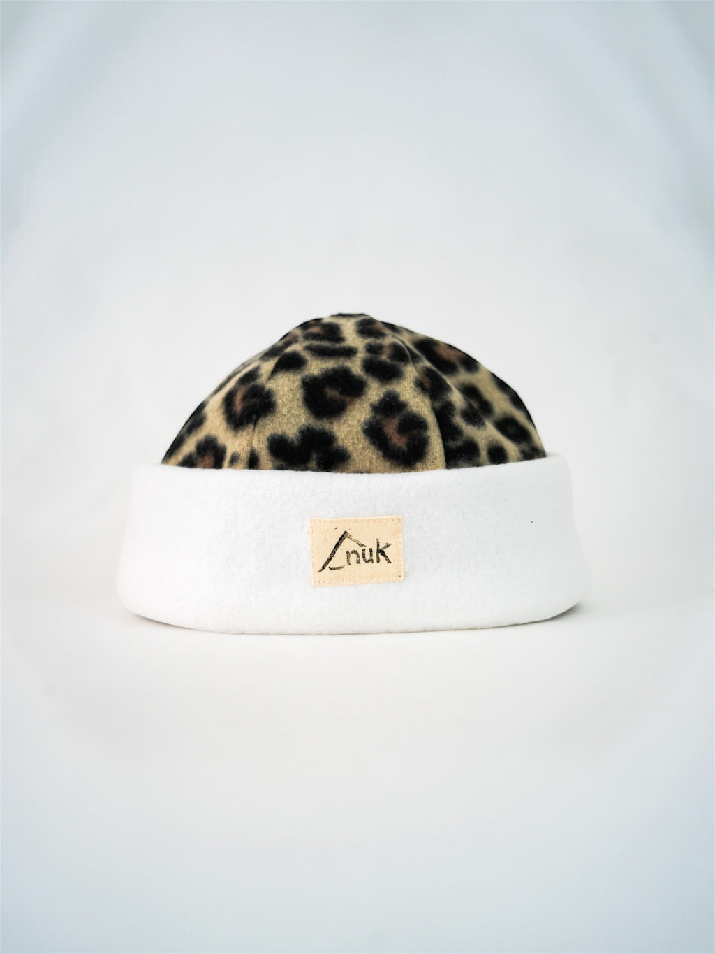 Bonnet blanc & léopard beige