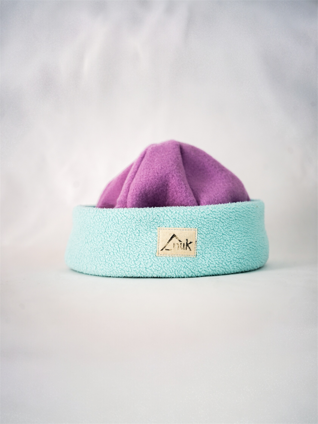 Bonnet bleu clair & lila