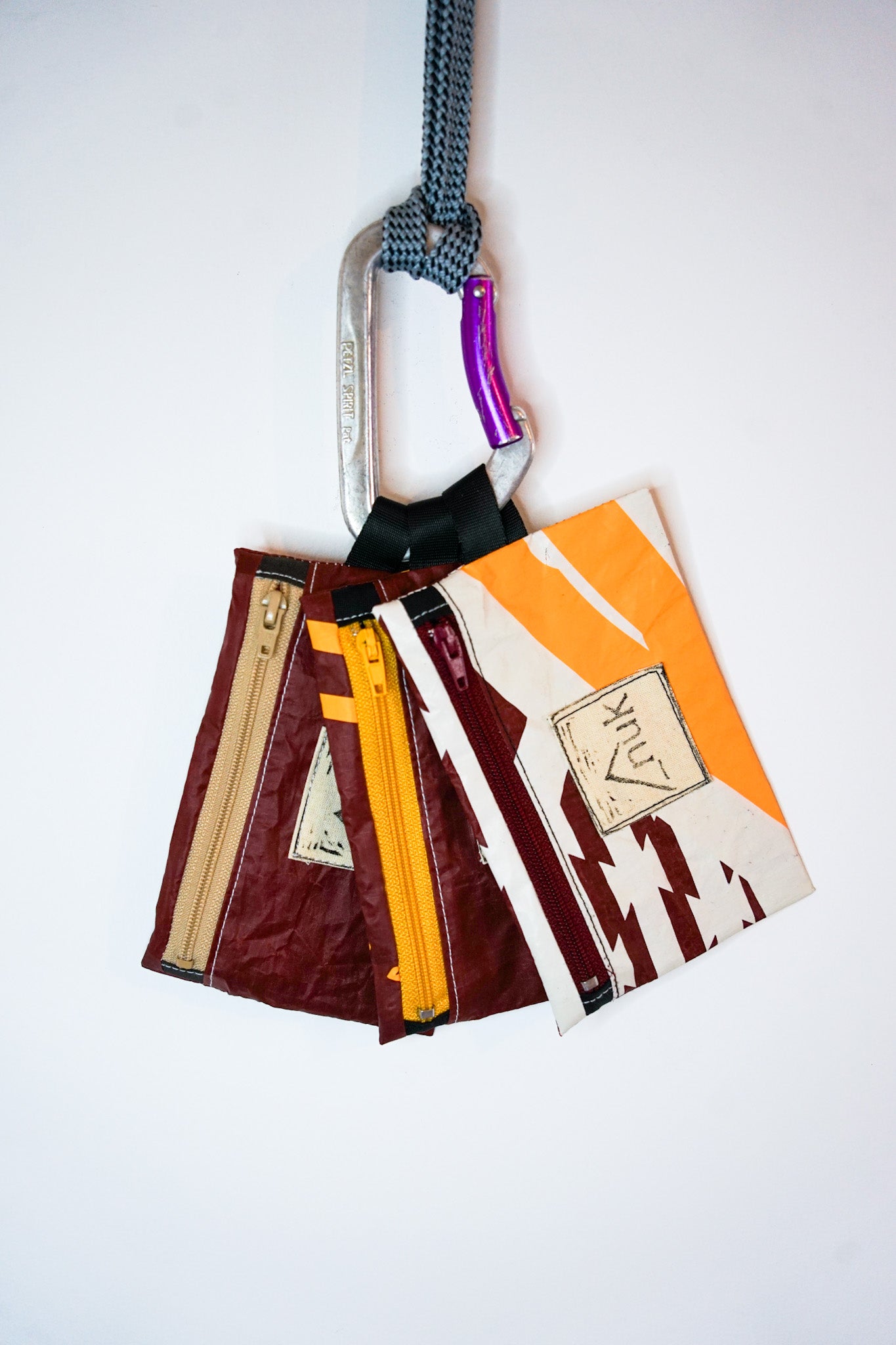 Porte-monnaie bordeaux & beige - aile de kitesurf