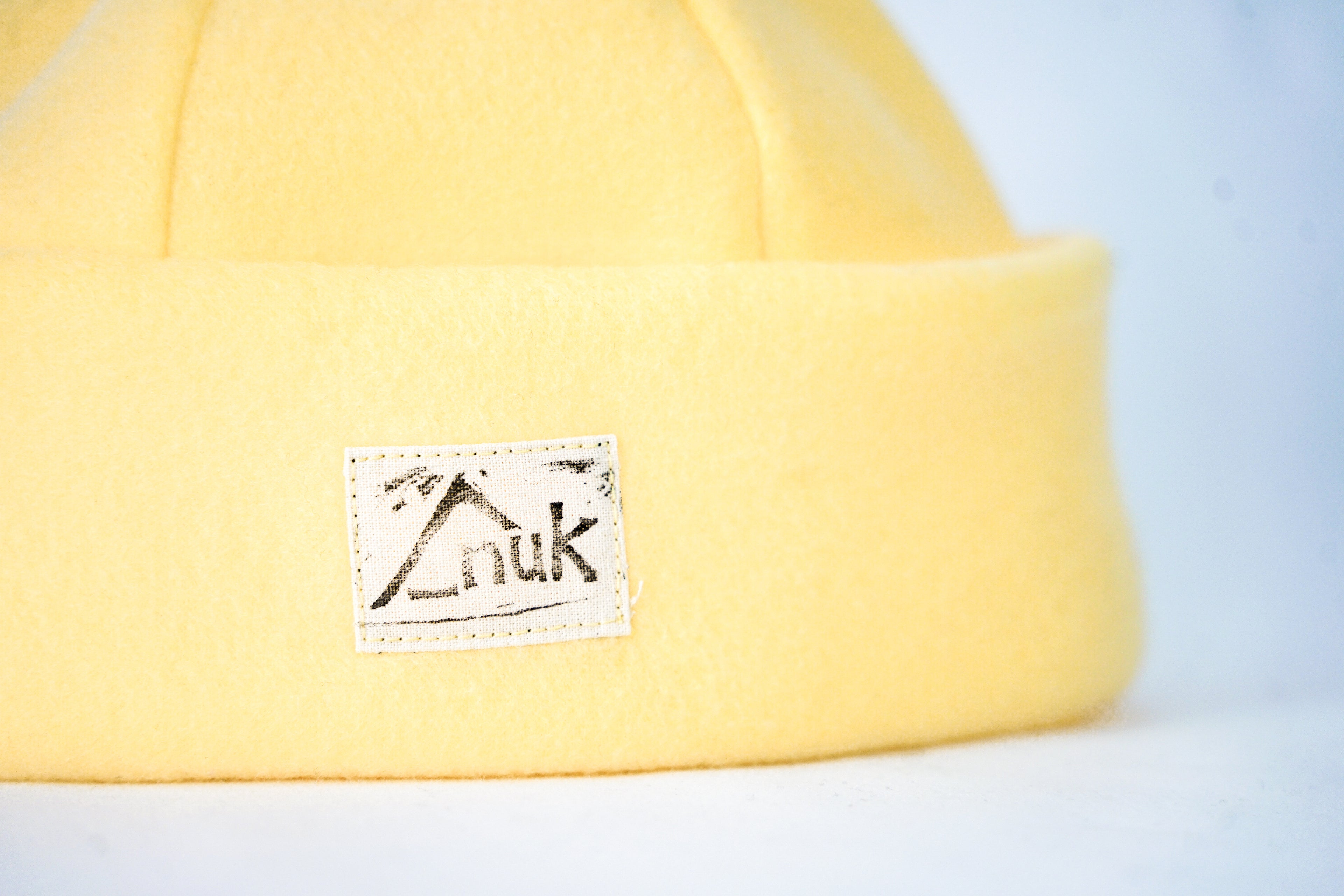 Bonnet jaune