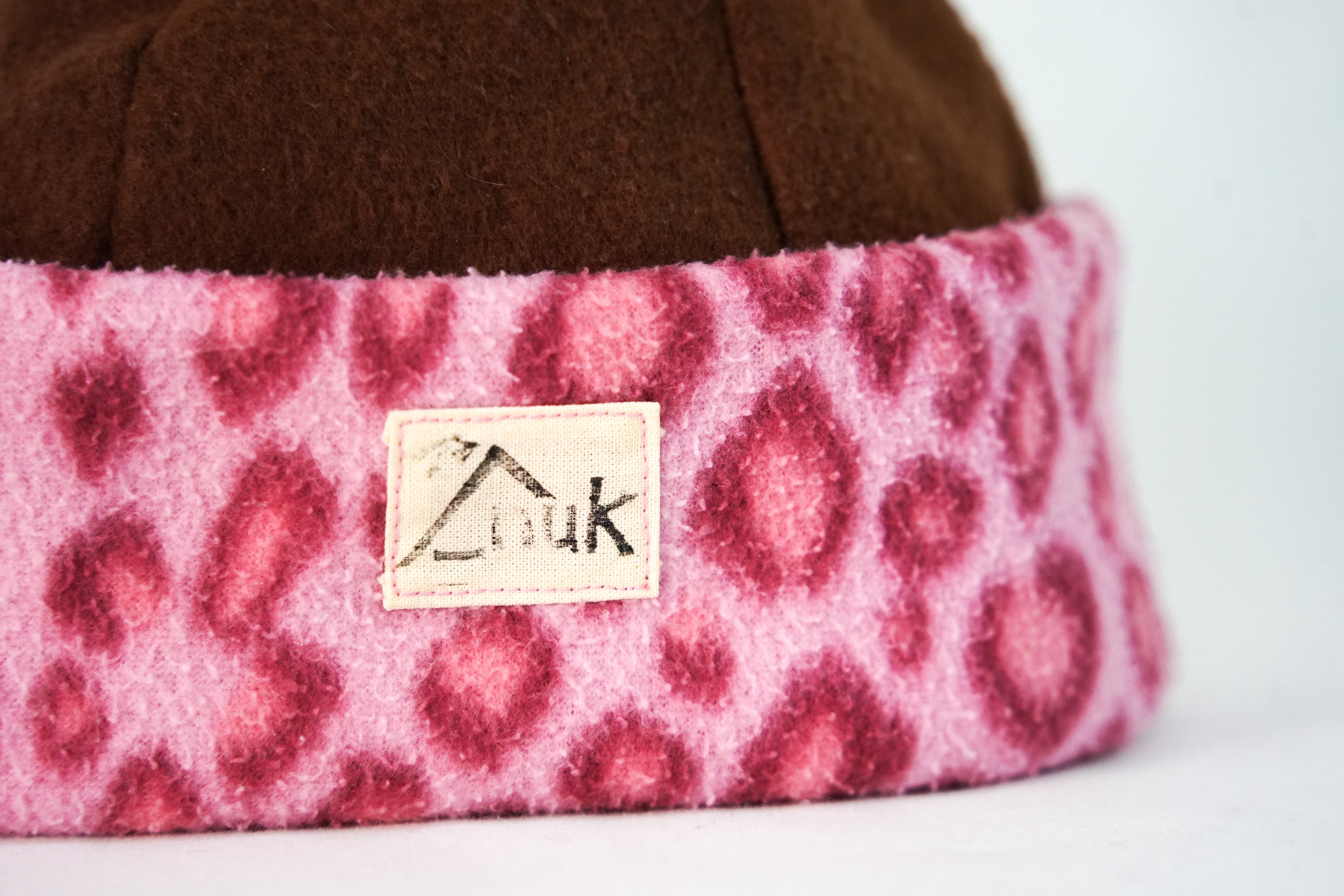 Bonnet léopard rose & marron