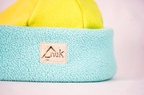 Bonnet bleu clair & vert/jaune