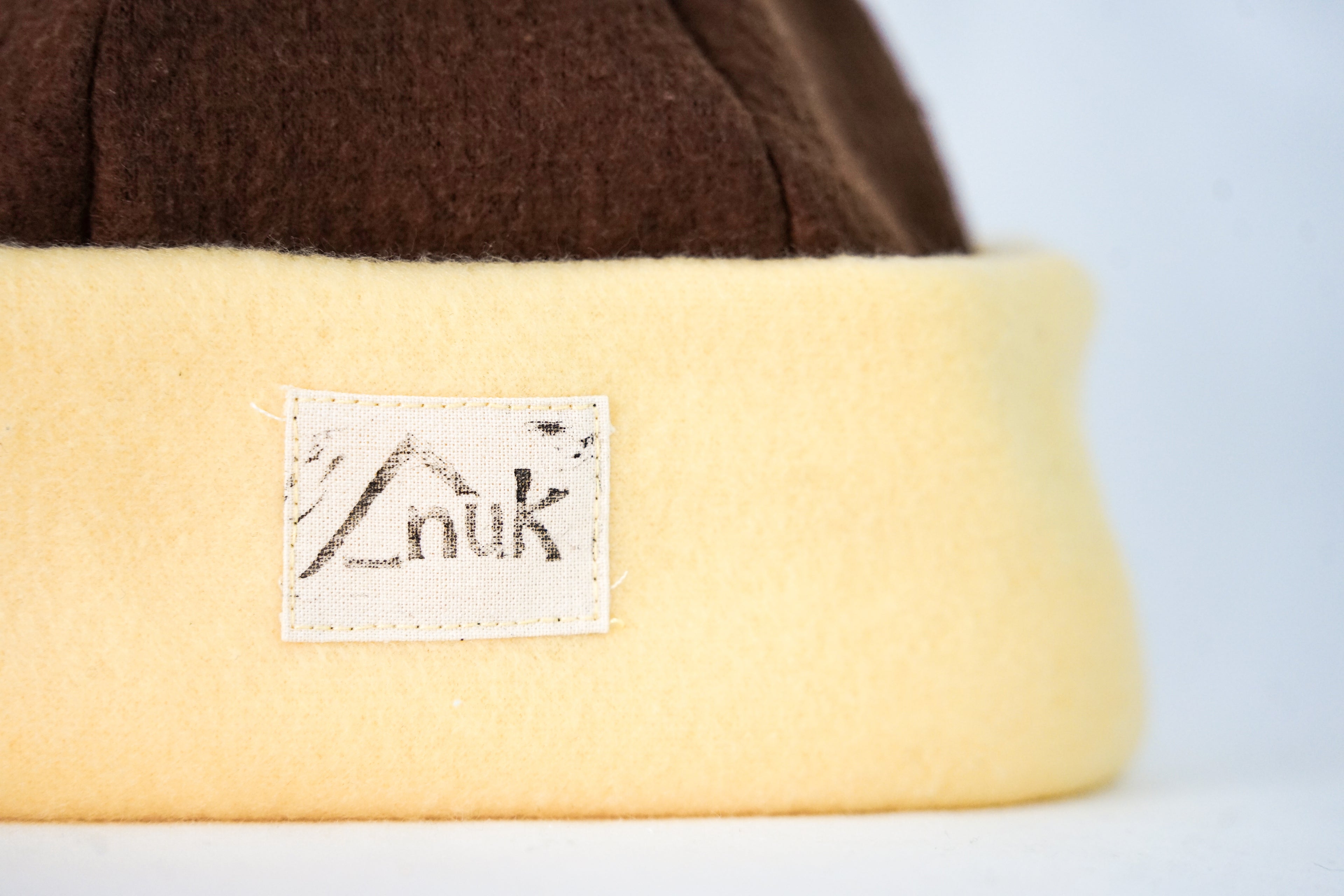 Bonnet jaune & marron