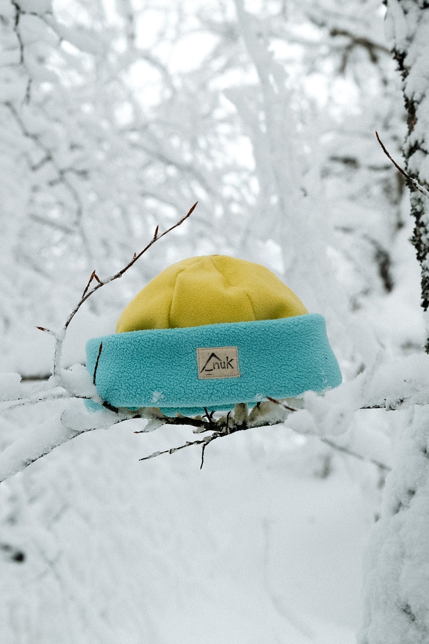 Bonnet bleu clair & vert/jaune